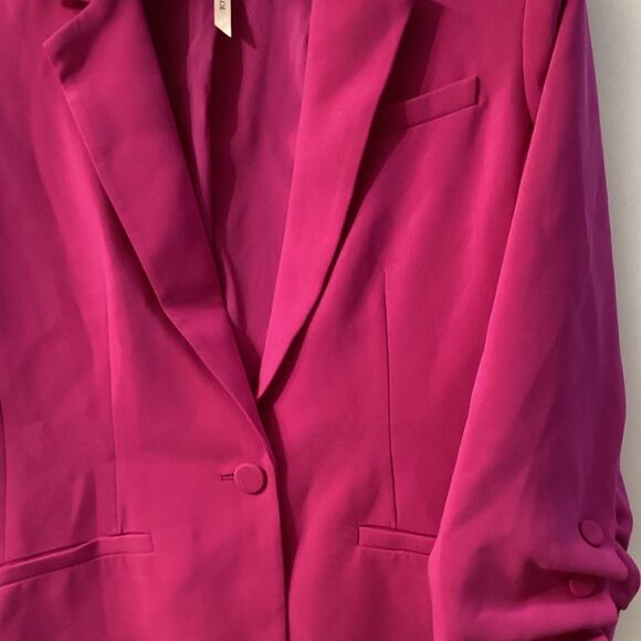 Cinq à Sept Khloe Blazer In Fuchsia Pink - Picture 10 of 16